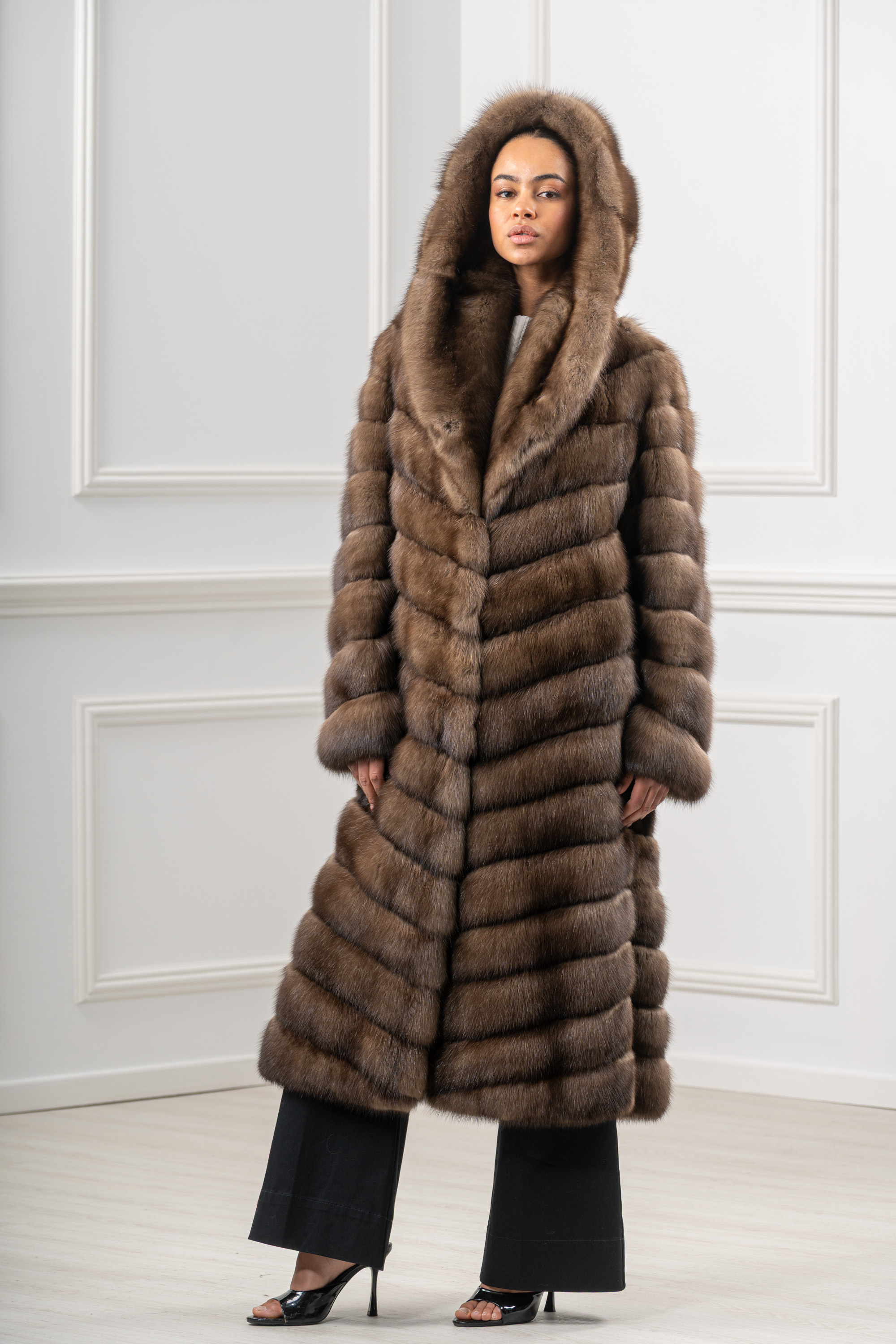 MANZARI Russian Sable Platinum Skin Natural Long Hair Luxury Coat with Hood V/K 0910